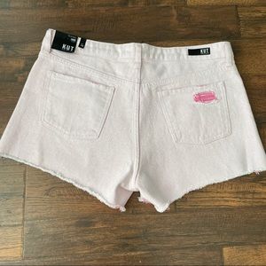 Kut from the Kloth High Rise Jane Short Sz 10 light pink distressed jean shorts